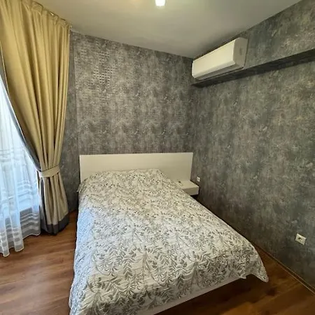 с изглед към морето в ла мер Apartment Golden Sands