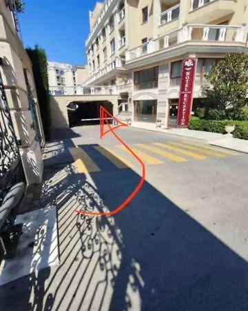 с изглед към морето в ла мер * Altın Kumlar