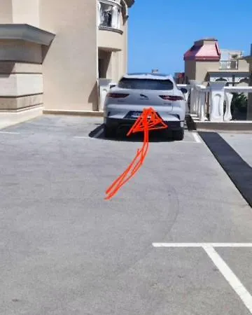 с изглед към морето в ла мер Altın Kumlar