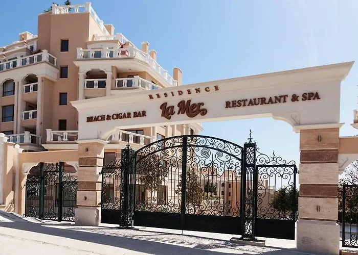 с изглед към морето в ла мер Apartament *